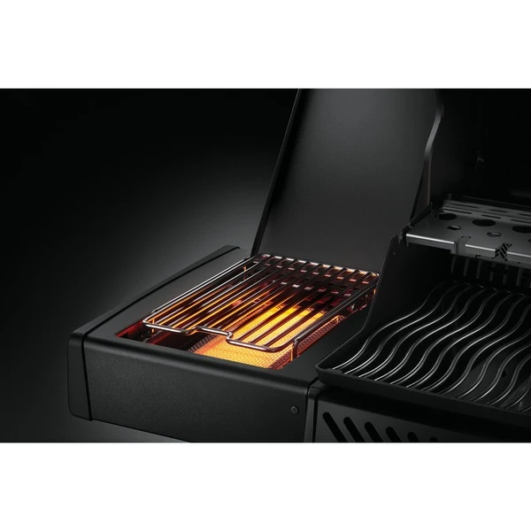 Napoleon Gasgrill Rogue SE 425 Phantom, Mit SIZZLE ZONE 19 Napoleon Gasgrill Rogue SE 425 Phantom, Mit SIZZLE ZONE – Bild 17